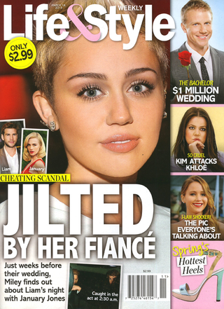 Illustration for article titled This Week in Tabloids: Kim Kardashian's Famous Ass Is Now a 'Sagging, Dimply Blob'